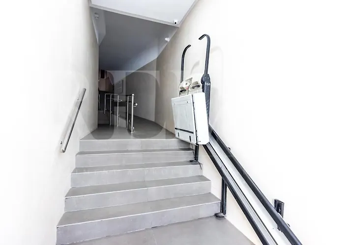 Lejlighed Minimalistic In Heart Of Rems